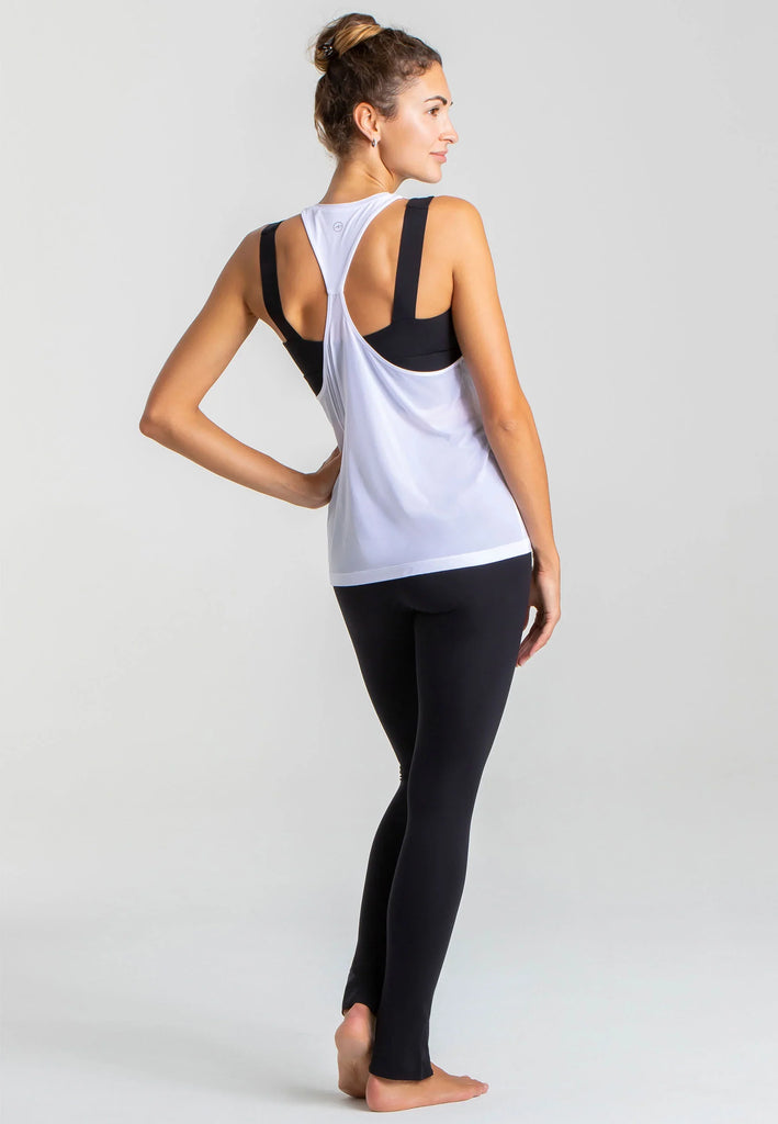 Weißes Racerback Tank Top luftiger Schnitt