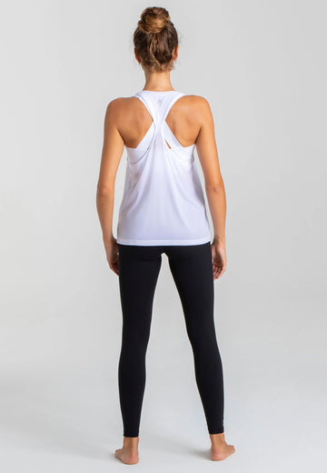 Semitransparentes Sport Top weiß Layering Look