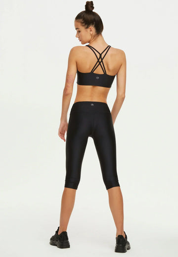 Impulse Crop Leggings mit hohem Bund - Liquid Black - AchievePrime 