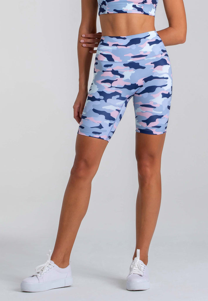 Star Bike Shorts mit hohem Bund - Camo - AchievePrime 1